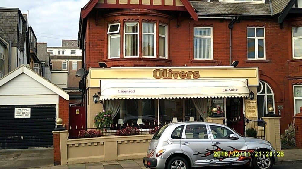 Olivers Strickley Over 35 Years Only Blackpool Kültér fotó